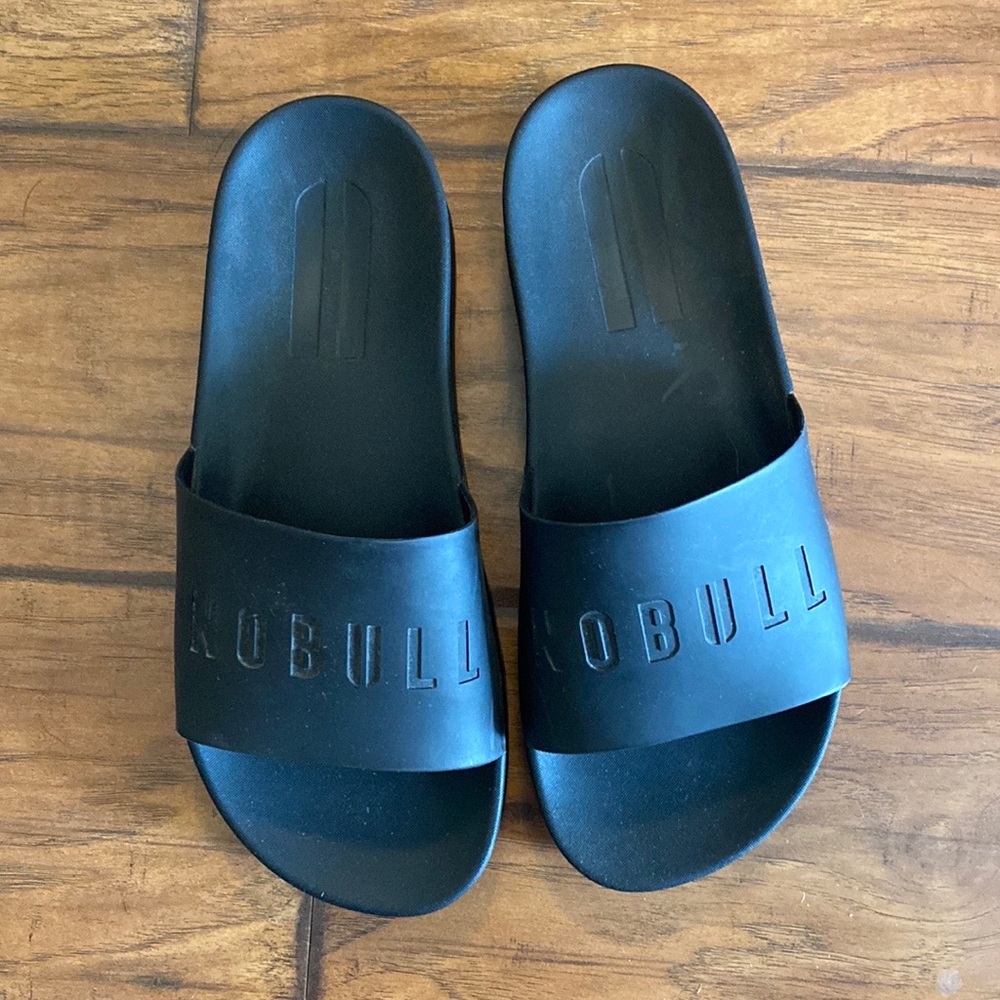 NoBull Women’s Slides Size 9.5